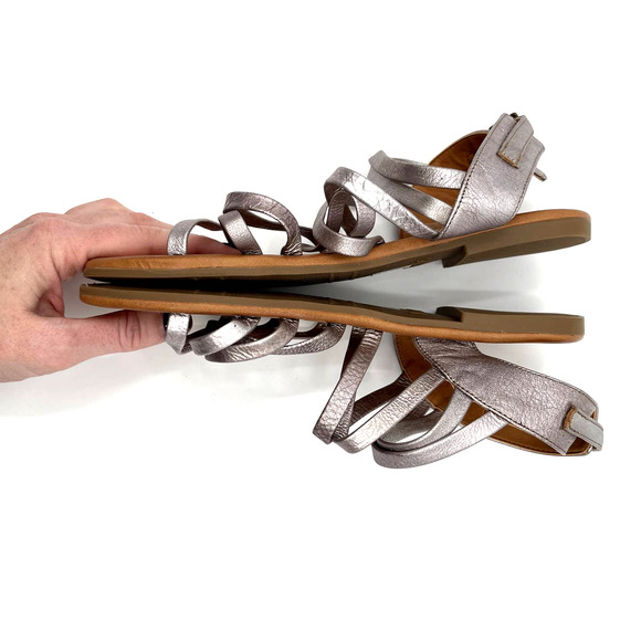 NWOB Coconuts Montauk Gold Leather Sandals Size 7 Metallic Gladiator Neutrals - Picture 13 of 16